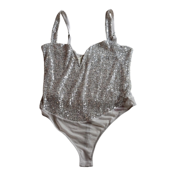 Free People Intimately Silver Sequin Thong Bodysuit L Plunge Party Festival - Picture 7 of 10